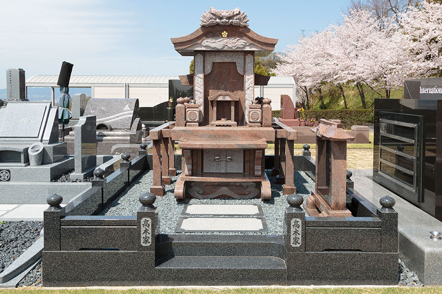 大阪メモリアルパークの墓跡彫刻例